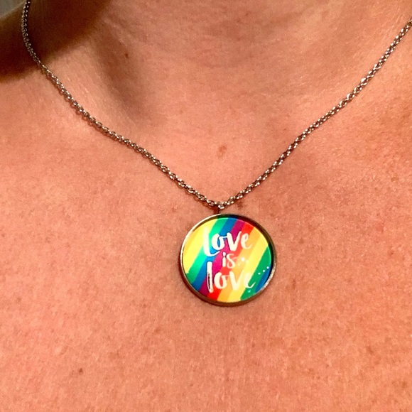 Pride necklace - Picture 2 of 3